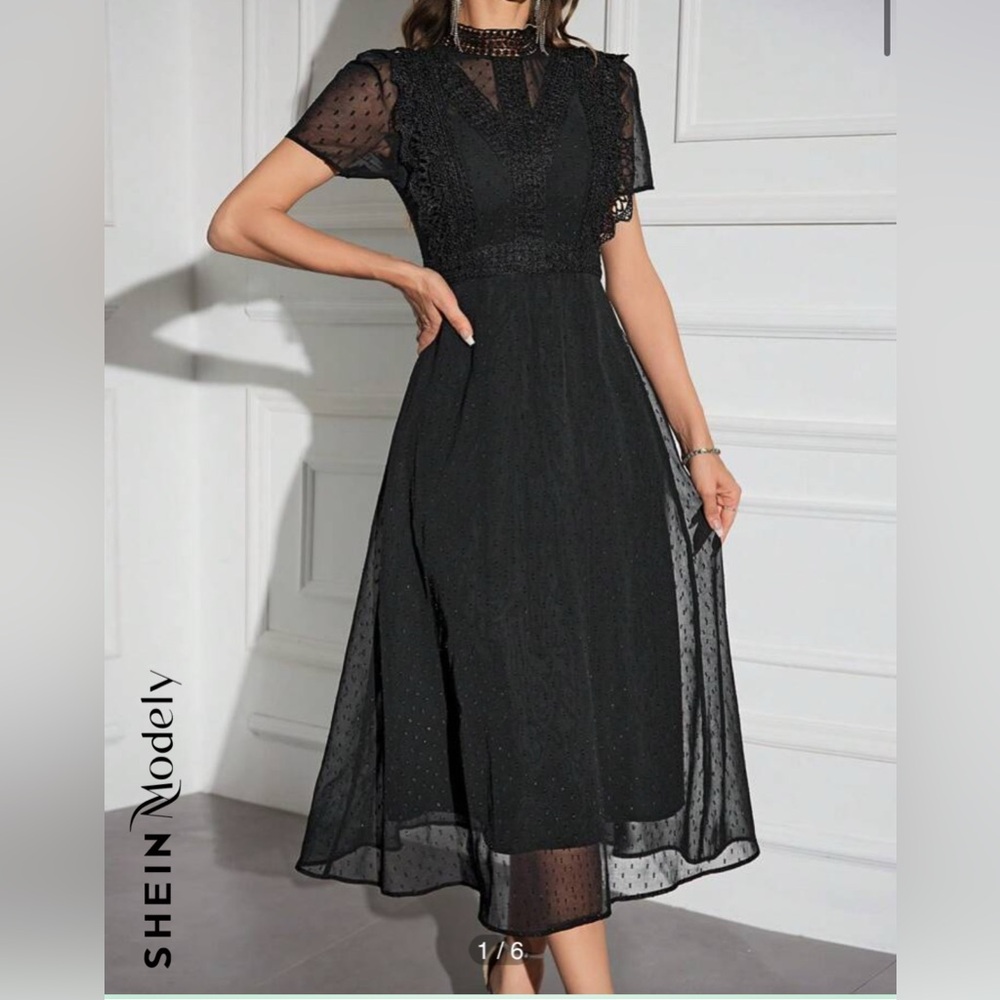 SHEIN Modely Contrast Lace Ruffle Trim Mock Neck Dress